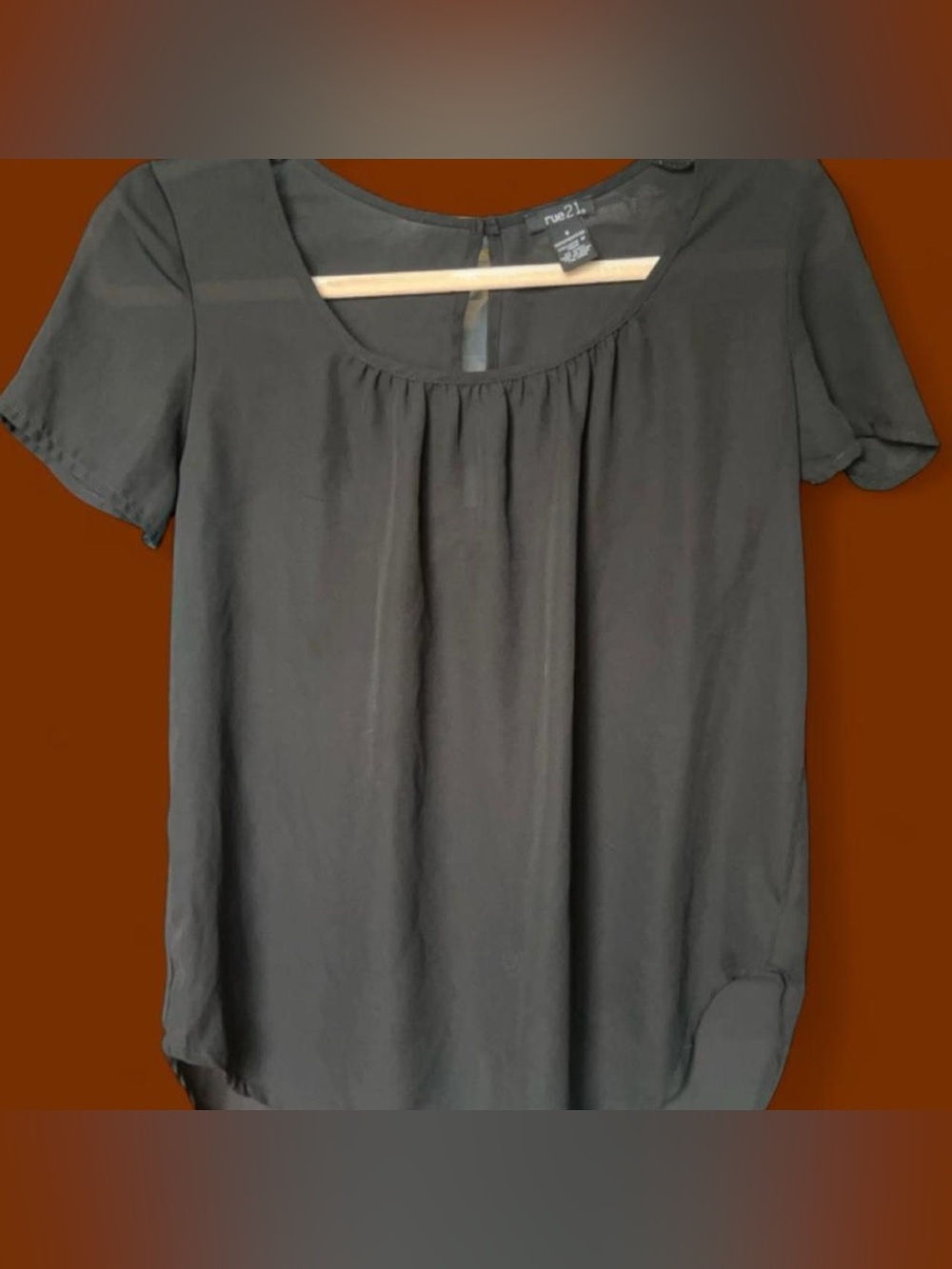 Rue21 Black Short-Sleeve Scoop Neck Blouse